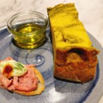 アミューズとオリーブのフォカッチャ